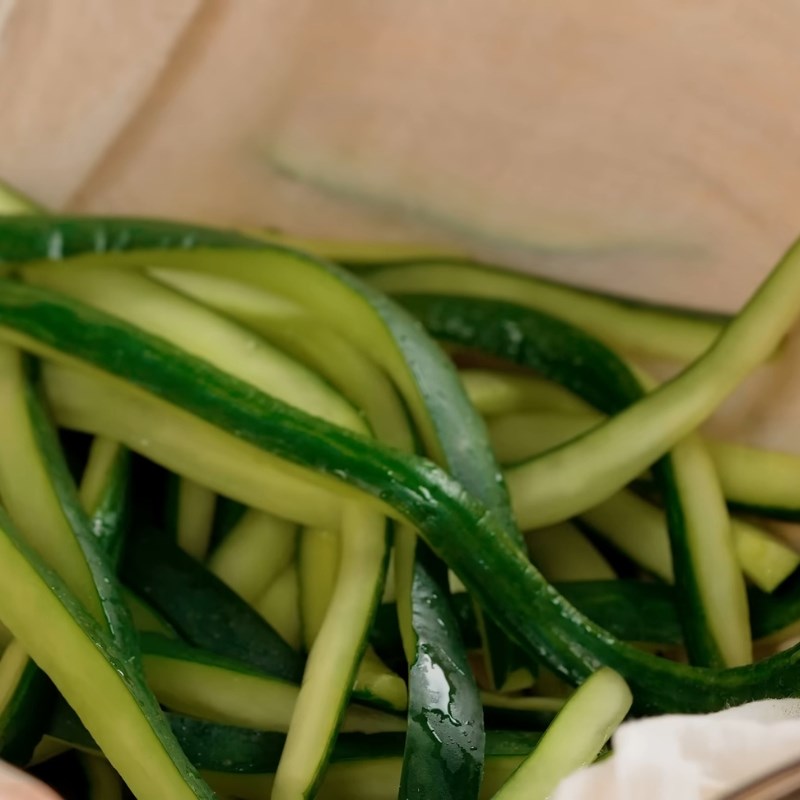 Bước 3 Trộn dưa leo muối chua ngọt ăn liền Dưa leo muối chua ngọt