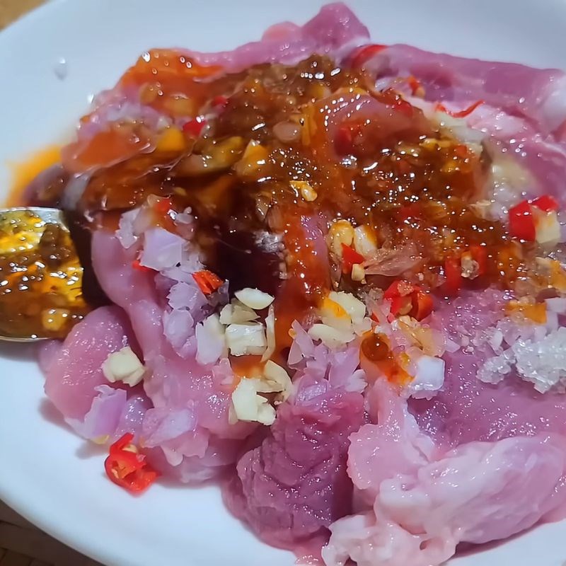 Bước 2 Ướp thịt cốt lết thơm lừng Ướp cốt lết chiên