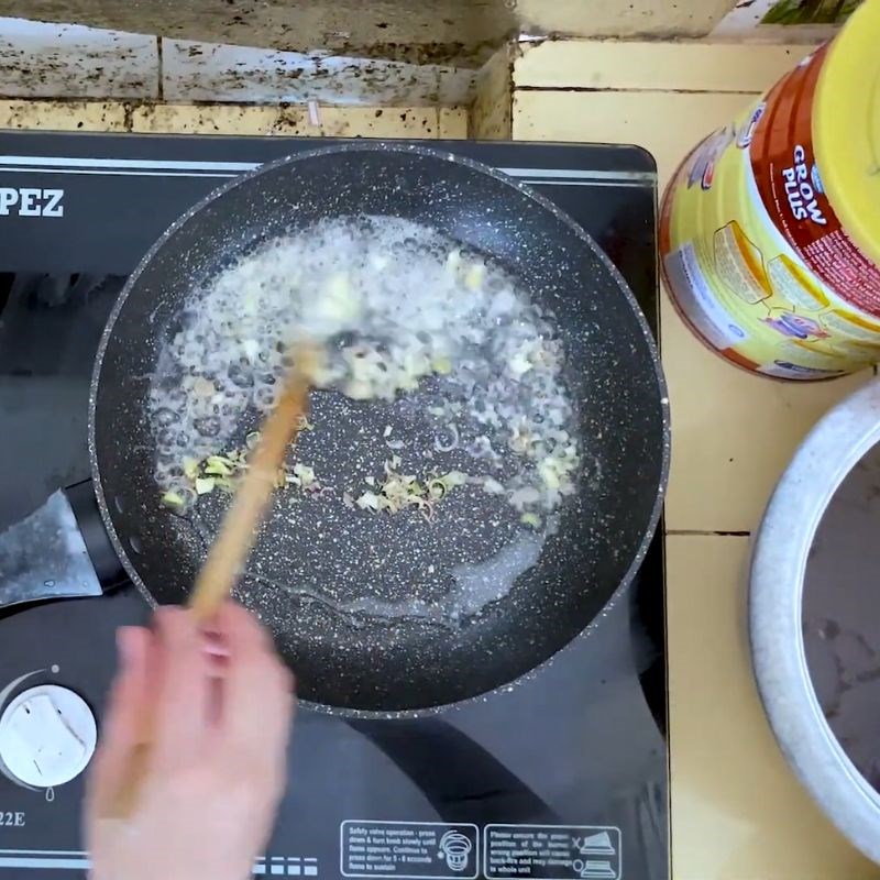 Bước 4 Xào thịt đà điểu với ớt chuông Thịt đà điểu xào sả ớt