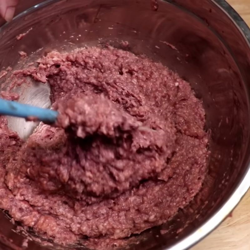 Bước 2 Xay nhuyễn các nguyên liệu làm ba tê Bánh mì pate