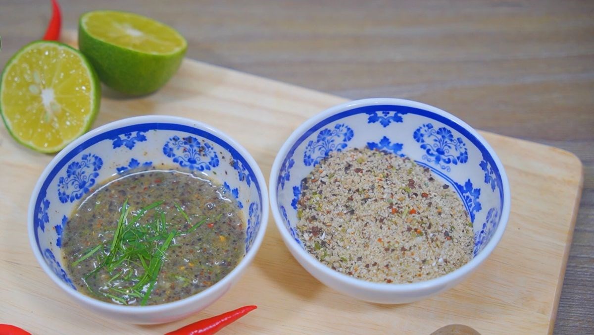 Muối tiêu chanh chấm gà
