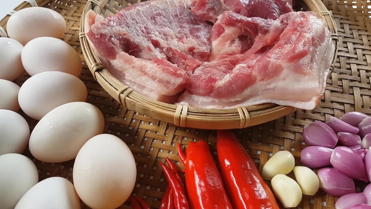 Nguyên liệu món ăn cách làm thịt kho hột vịt