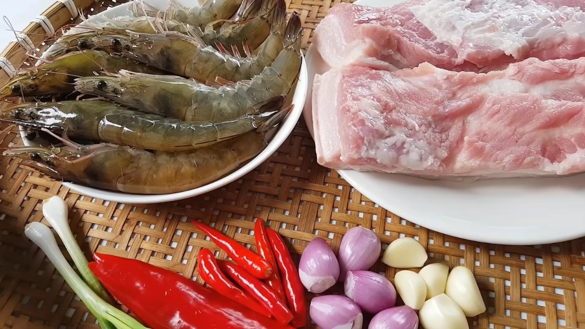 Nguyên liệu món ăn cách làm thịt kho tôm
