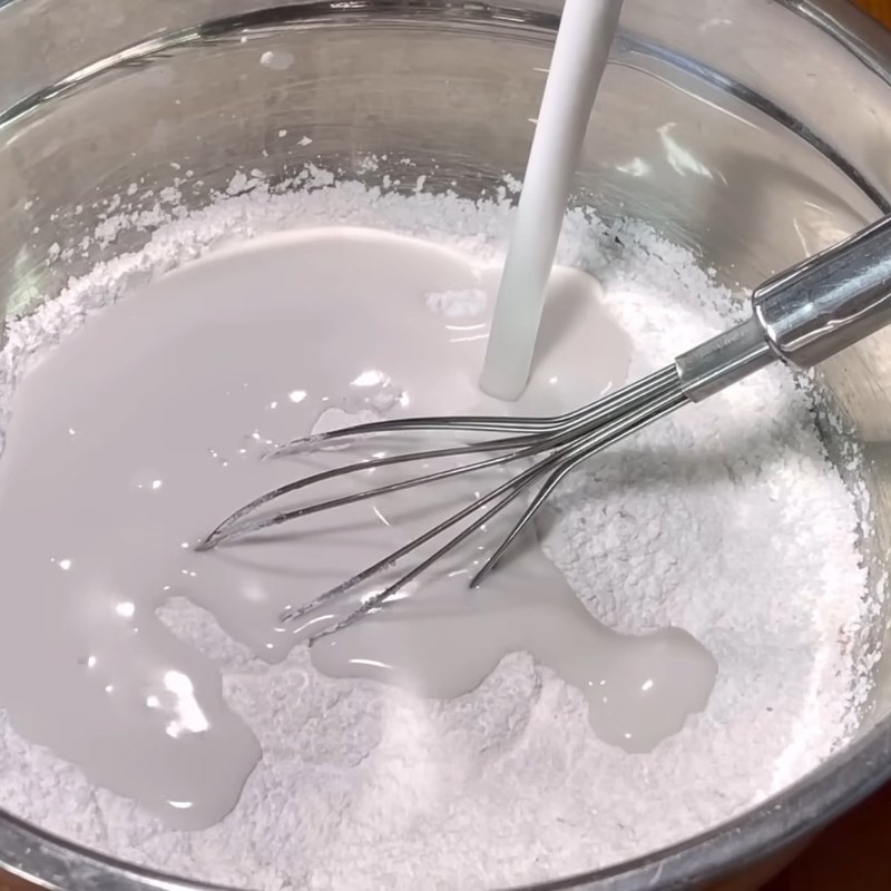 Bước 6 Pha và hấp lớp nước cốt dừa Bánh khoai mì hấp