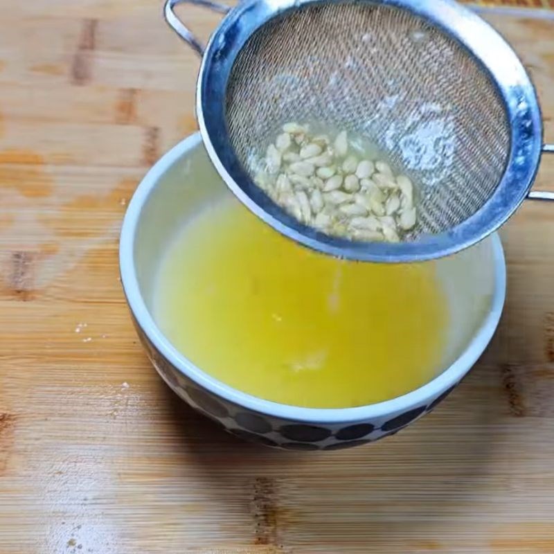 Bước 2 Pha chế nước cốt chanh Muối ớt đỏ chấm gà