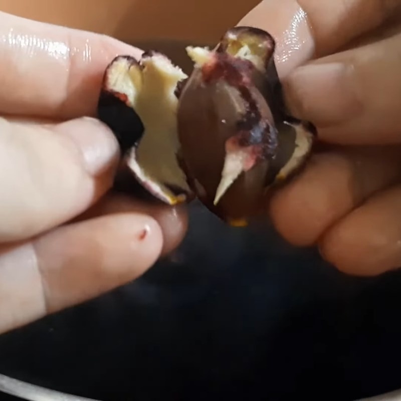 Bước 5 Thành phẩm Om trám đen