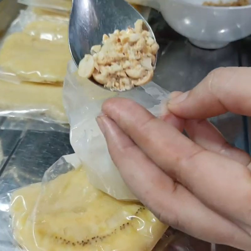 Bước 6 Cấp đông và bảo quản (Kiểm soát tinh thể đá) Kem chuối không bị đông đá