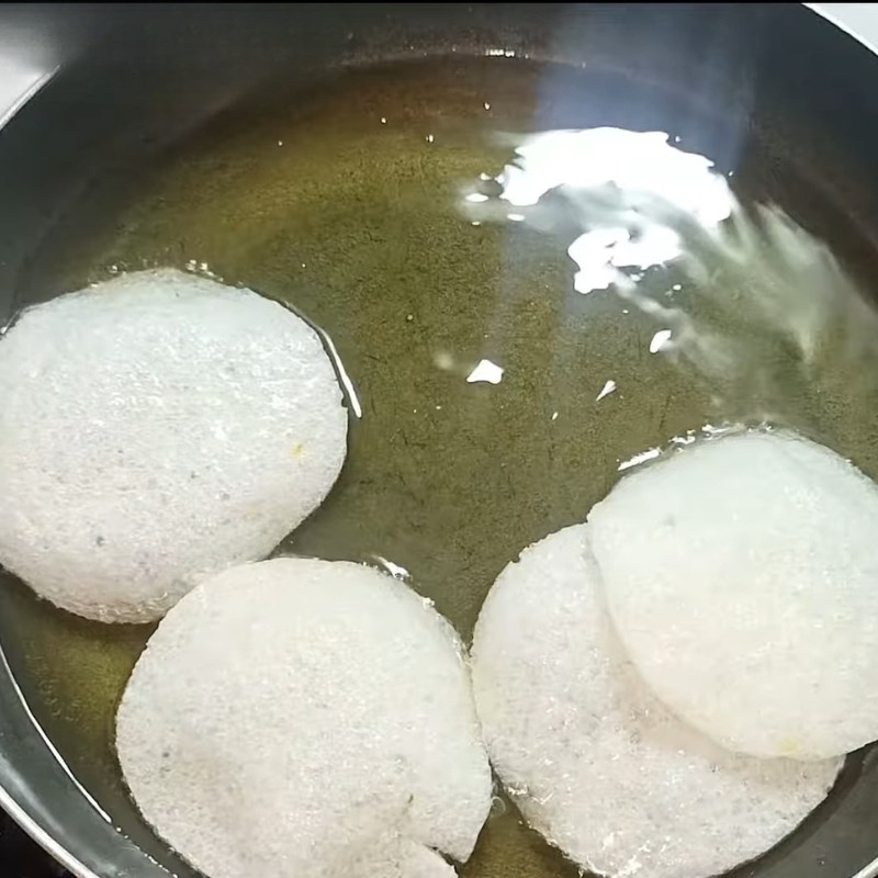 Bước 7 Chiên bánh phồng tôm Gỏi bò rau muống