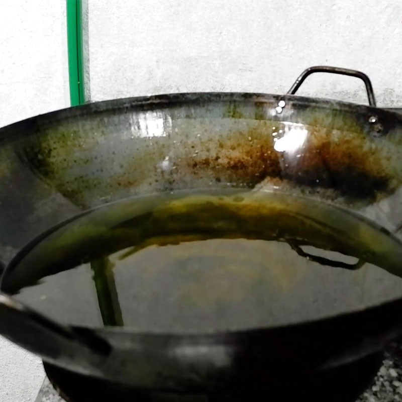 Bước 3 Chiên cá tầm cá tầm rang muối