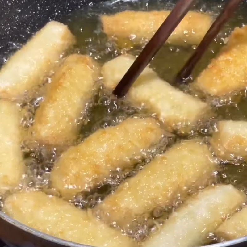 Bước 6 Chiên chả giò và làm sốt chấm Chả giò hải sản sốt mayonnaise