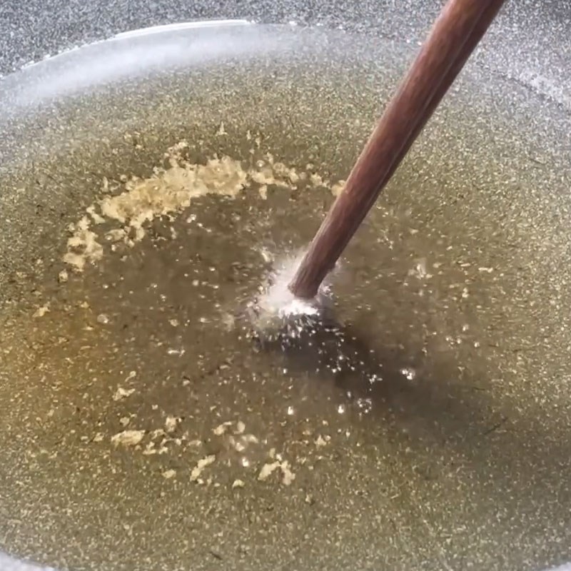 Bước 6 Chiên chuối lần 1 Bánh chuối chiên phồng rỗng ruột