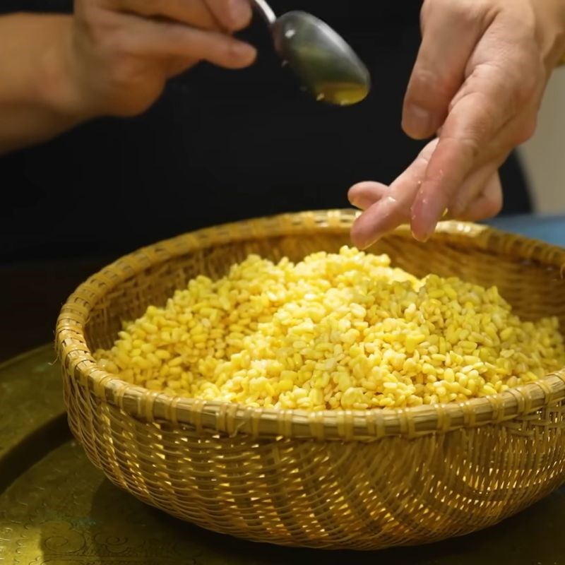 Bước 3 Chuẩn bị đậu xanh Bánh chưng bằng khuôn thông minh