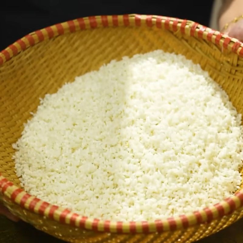 Bước 2 Chuẩn bị gạo nếp Bánh chưng bằng khuôn thông minh