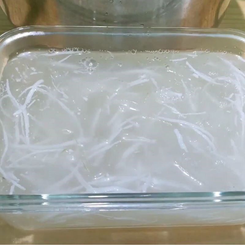 Bước 4 Đổ khuôn và làm nguội thạch Thạch nha đam