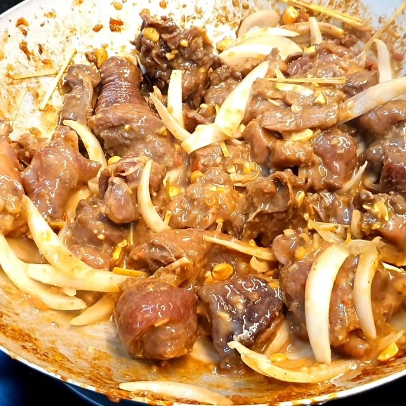 Bước 5 Hoàn thành món gà chọi xào lăn Gà chọi xào lăn