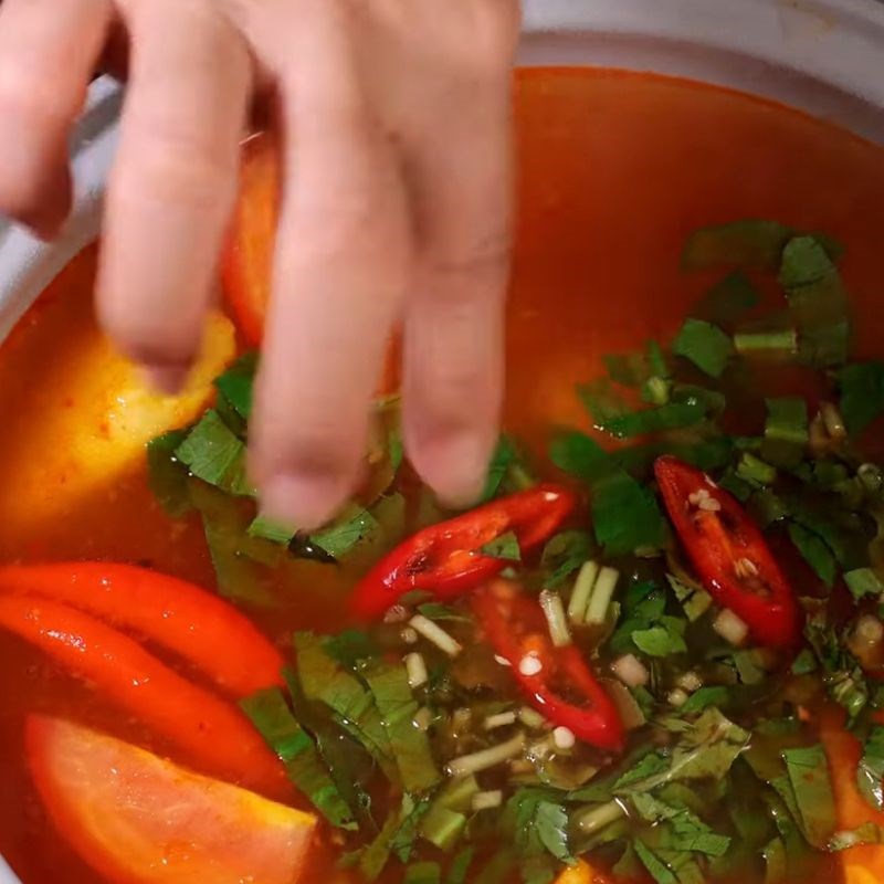 Bước 4 Hoàn thiện nước lẩu Thái chuẩn vị lẩu thái hải sản