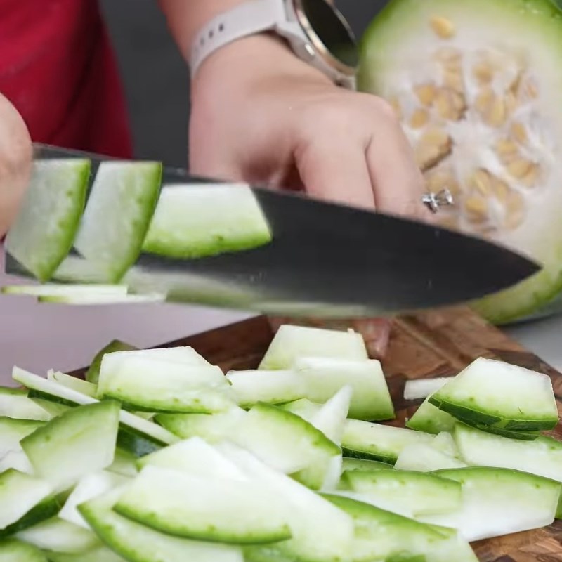 Bước 2 Làm sốt bí đao tươi Nước bí đao