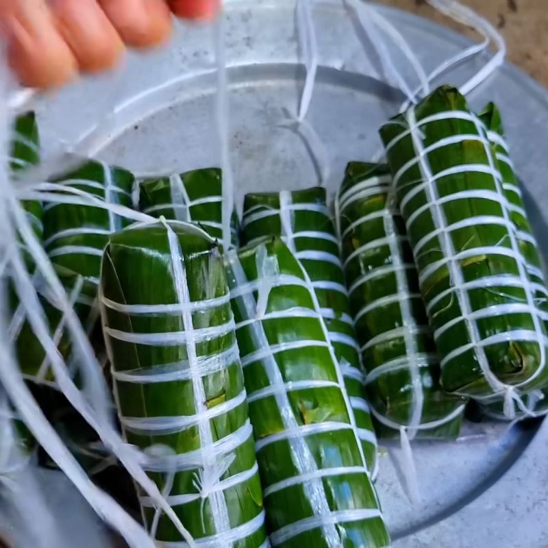Bước 6 Luộc bánh tét truyền thống Bánh tét bằng lá chuối