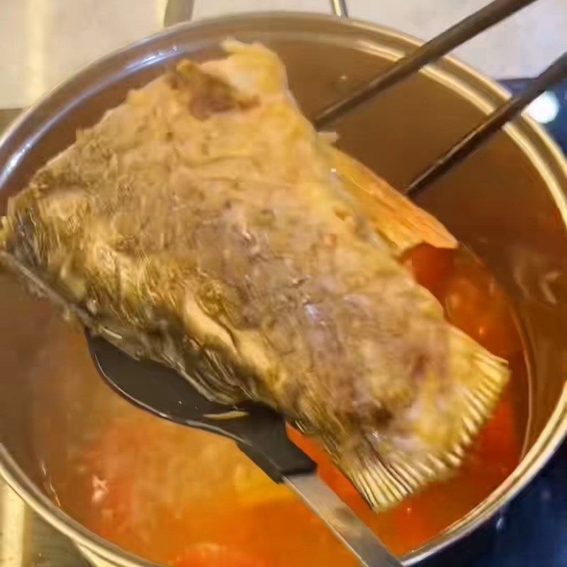 Bước 4 Nấu canh Canh cá dọc mùng mẻ