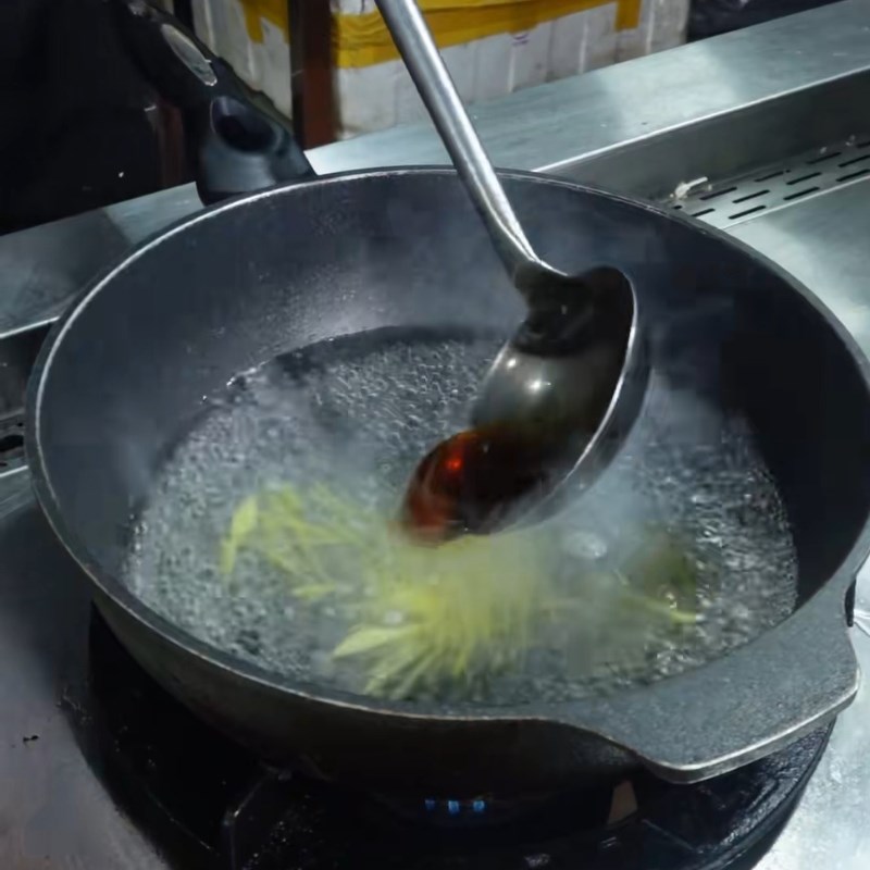 Bước 3 Nấu canh cá bớp lá lốt Cá bớp nấu lá lốt