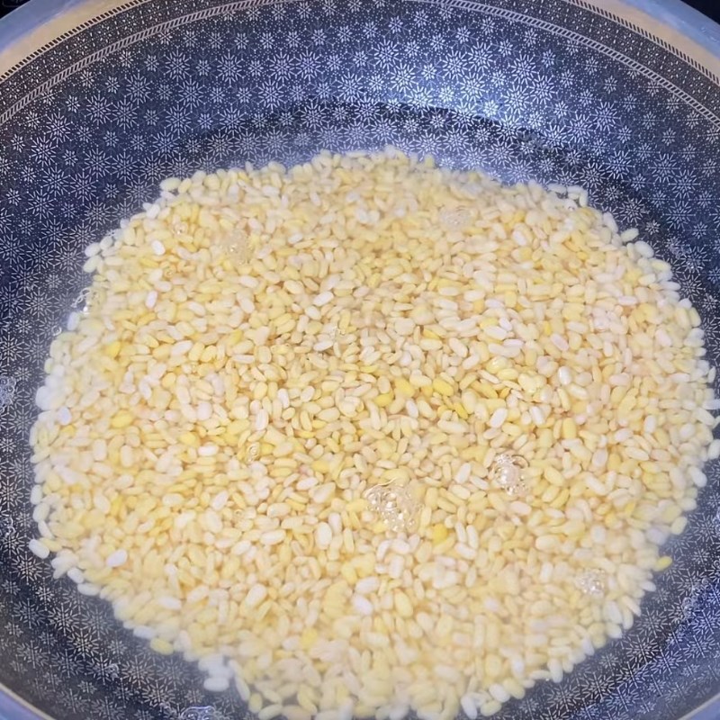 Bước 2 Nấu đậu xanh đánh (Đậu xanh cà vỏ) Chè thập cẩm nước cốt dừa