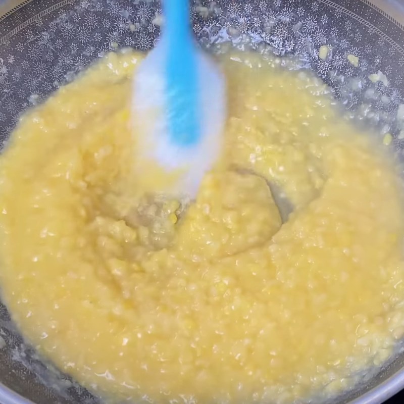 Bước 2 Nấu đậu xanh đánh (Đậu xanh cà vỏ) Chè thập cẩm nước cốt dừa