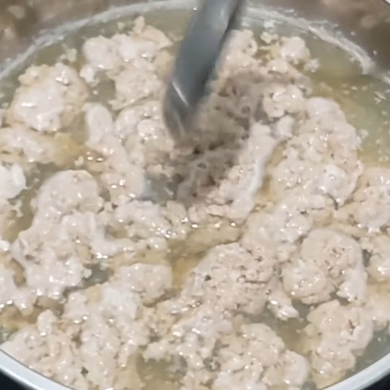 Bước 3 Nấu nước cua và vớt riêu cua Lẩu cua đồng miền Nam