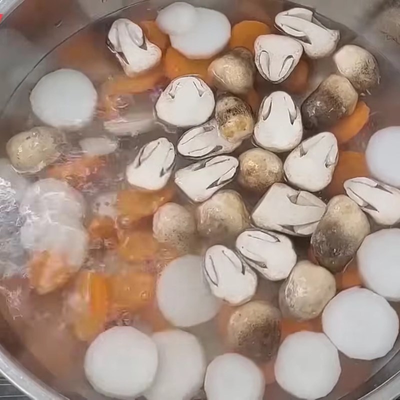 Bước 5 Nấu nước dùng ngọt thanh Khổ qua hầm chay