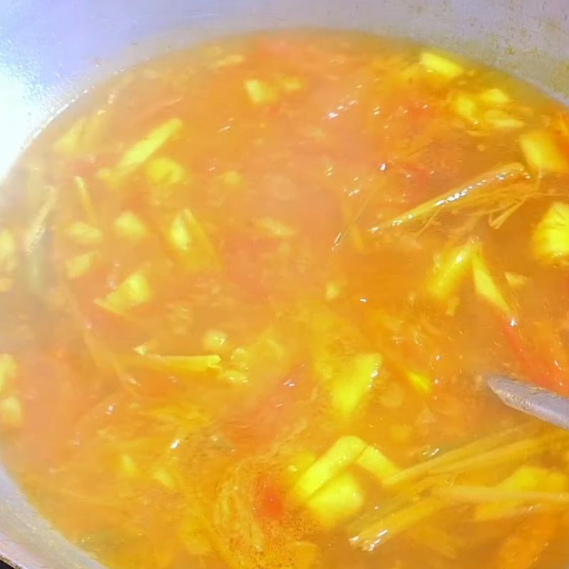 Bước 3 Nấu nước lẩu cá lăng nấu mẻ chua thanh Cá lăng nấu mẻ