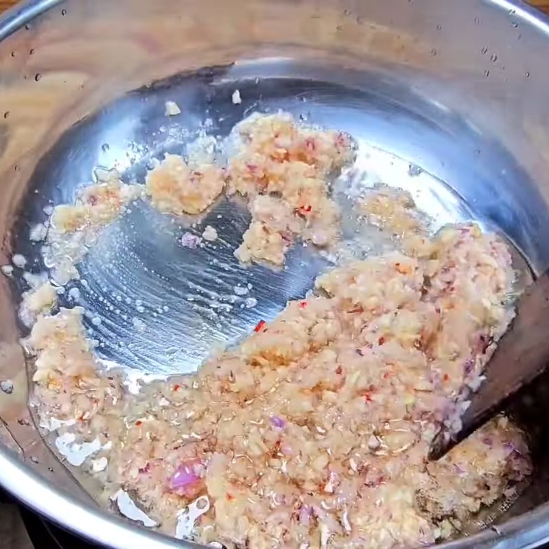 Bước 3 Nấu nước sốt Nước sốt Thái