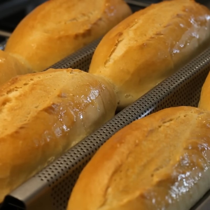 Bước 7 Nướng bánh mì Bánh mì Việt Nam