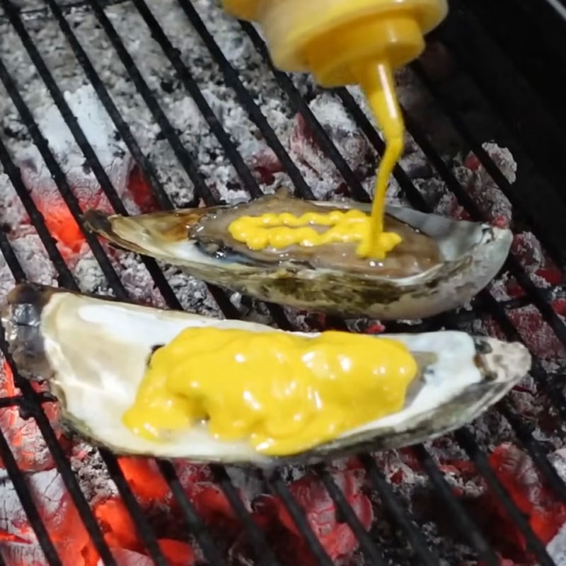 Bước 5 Nướng hàu với sốt phô mai sốt phô mai nướng hàu