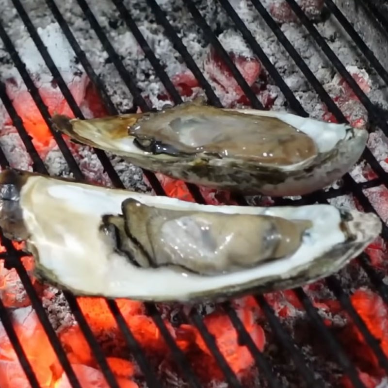 Bước 5 Nướng hàu với sốt phô mai sốt phô mai nướng hàu