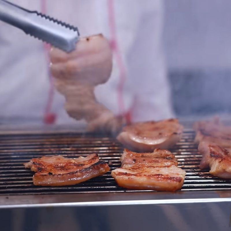 Bước 5 Nướng thịt ba rọi trên than hoa Thịt nướng than hoa