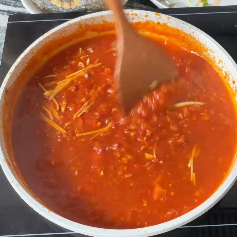 Bước 5 Om cá chim sốt cà chua Cá chim sốt cà chua