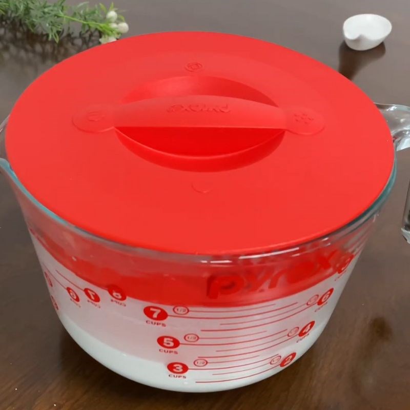 Bước 1 Pha bột bánh cuốn bằng bột gạo và ủ bột Bánh cuốn bằng bột gạo