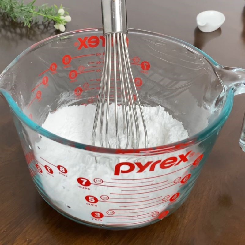 Bước 1 Pha bột bánh cuốn bằng bột gạo và ủ bột Bánh cuốn bằng bột gạo