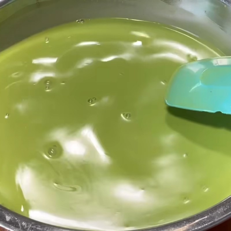 Bước 3 Pha bột lớp lá dứa Bánh khoai mì hấp