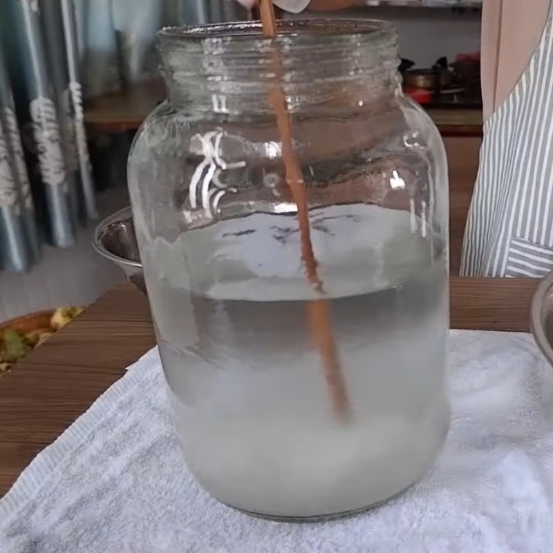 Bước 2 Pha chế keo giấm cái Giấm nuôi bằng chuối