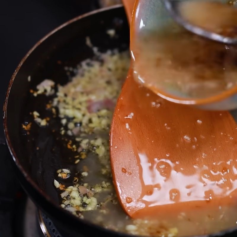 Bước 2 Pha chế và nấu sốt ướp thịt nướng than hoa Thịt nướng than hoa