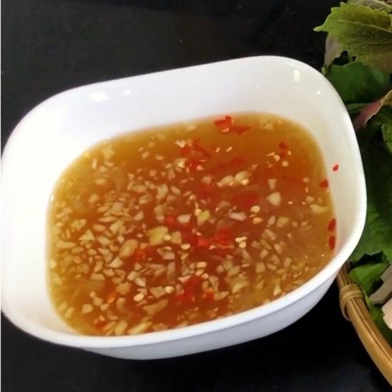 Bước 2 Pha nước chấm chua ngọt Bún cuốn