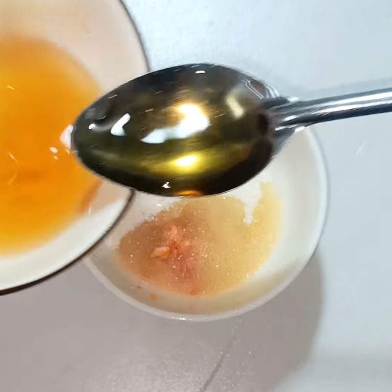 Bước 5 Pha nước mắm chấm Gỏi bò rau muống