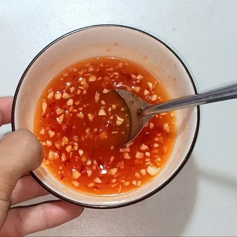 Bước 4 Pha nước mắm trộn gỏi Gỏi bò rau muống