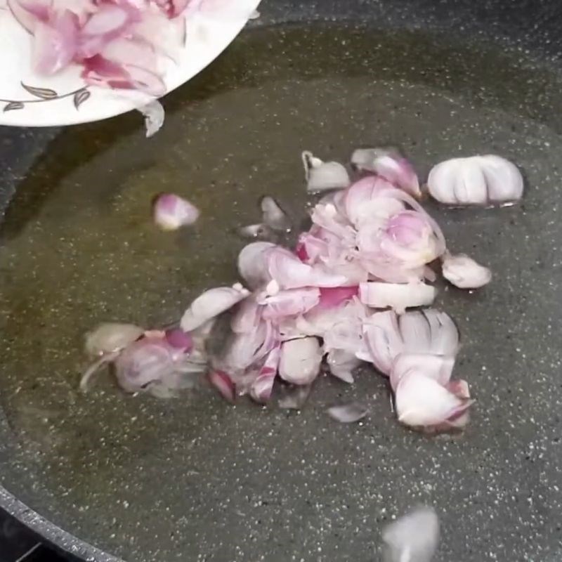 Bước 4 Phi thơm hành tím Pate thịt heo