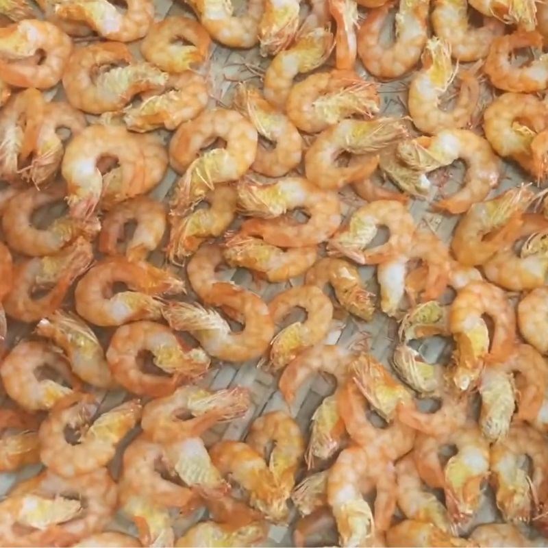 Bước 6 Phơi nắng và làm muối tôm Tôm khô bằng nồi chiên không dầu