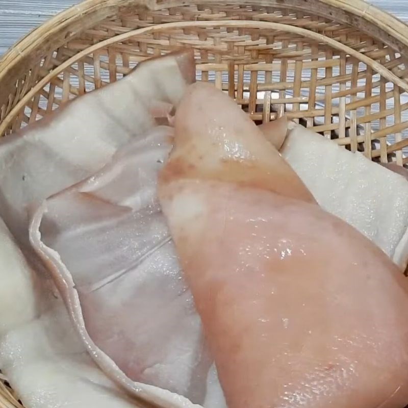 Bước 3 Phơi thịt và luộc da heo Pate thịt heo