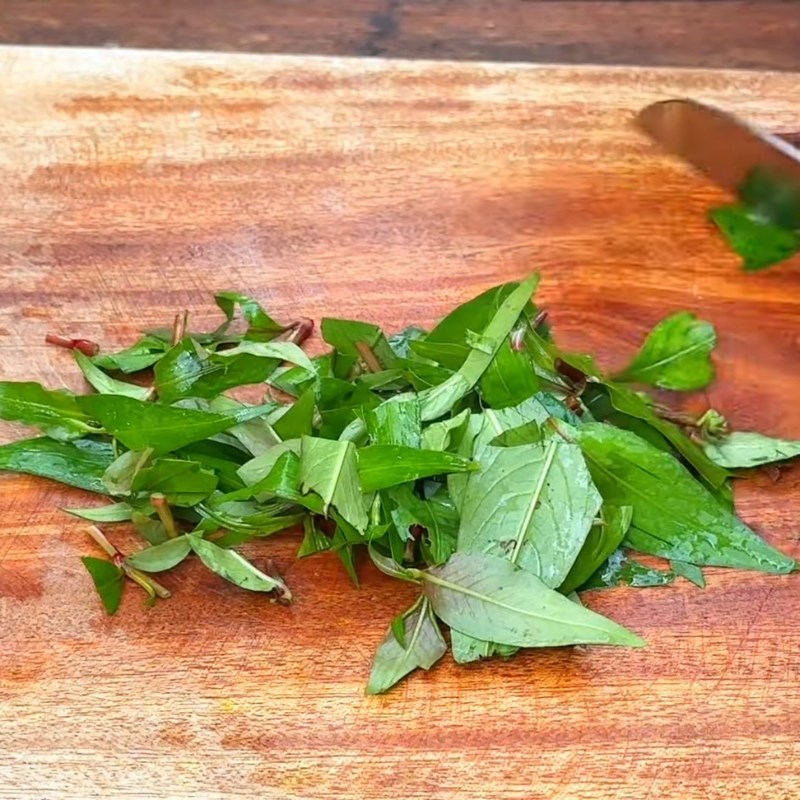 Bước 2 Sơ chế các nguyên liệu còn lại Ngan tái chanh