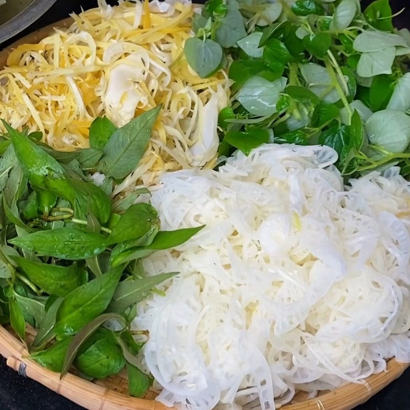 Bước 4 Sơ chế các nguyên liệu khác Cháo gà nguyên con