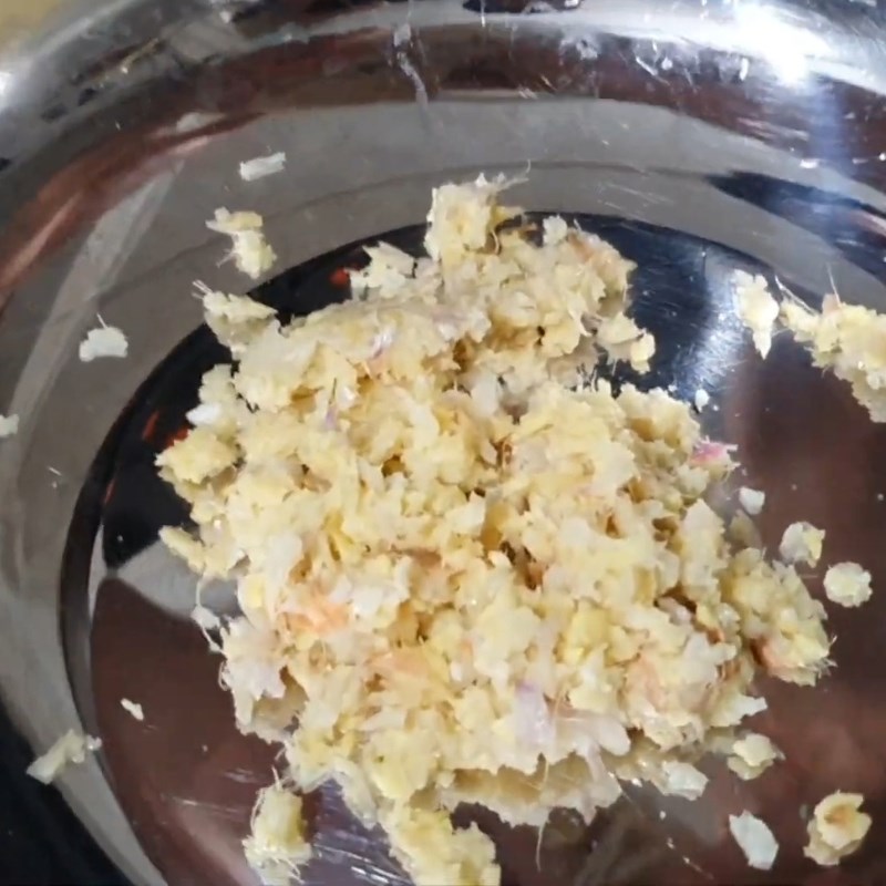 Bước 1 Sơ chế các nguyên liệu phụ Sụn gà rang muối Hong Kong