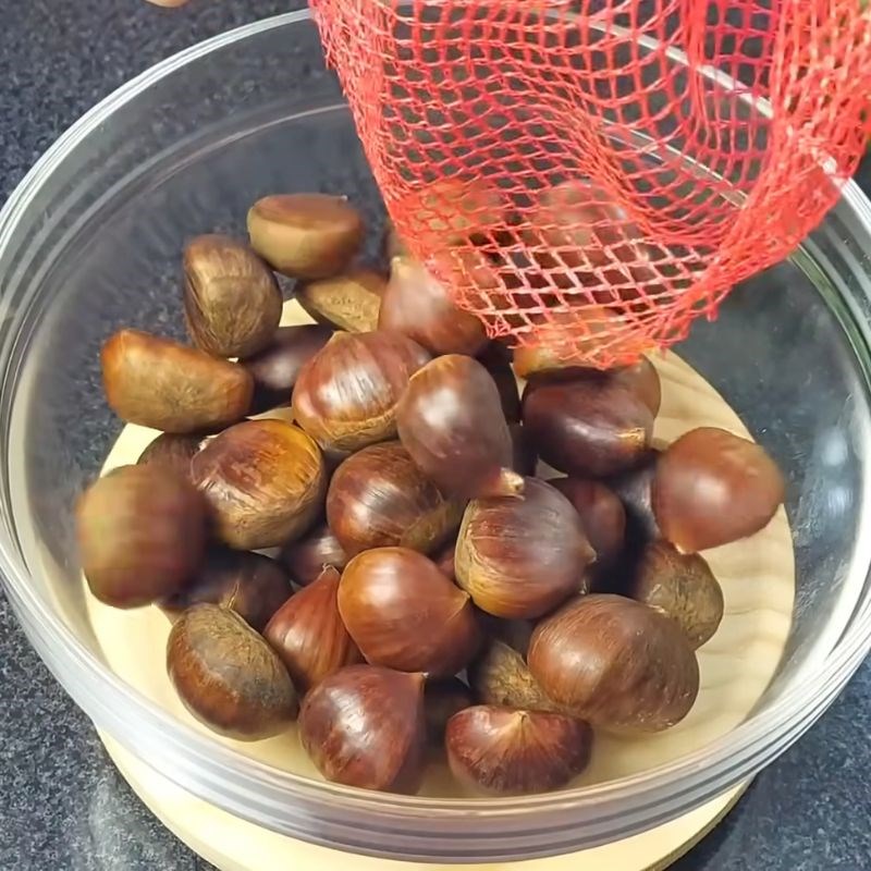 Bước 1 Sơ chế hạt dẻ tươi Hạt dẻ luộc